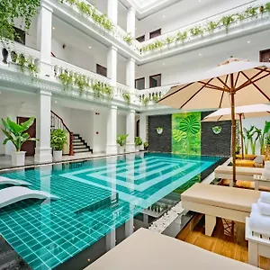 https://ha-royal-boutique.hotelsofhoian.com